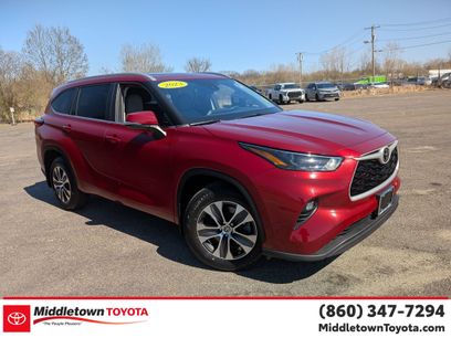 Used 2023 Toyota Highlander XLE