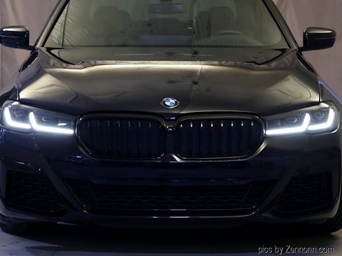 Certified 2023 BMW 540i xDrive w/ M Sport Package AWD/4WD image 6