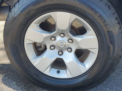 Used 2019 RAM 1500 Big Horn RWD image 10