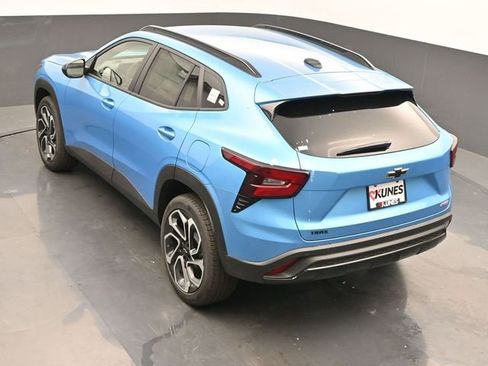 New 2026 Chevrolet Trax RS w/ Driver Confidence Package image 38