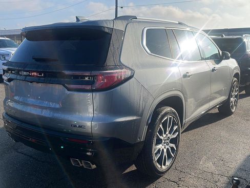 New 2026 GMC Acadia Denali Ultimate image 3