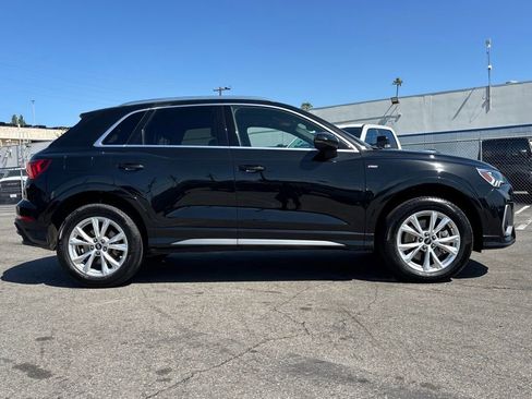 Used 2024 Audi Q3 2.0T Premium image 3