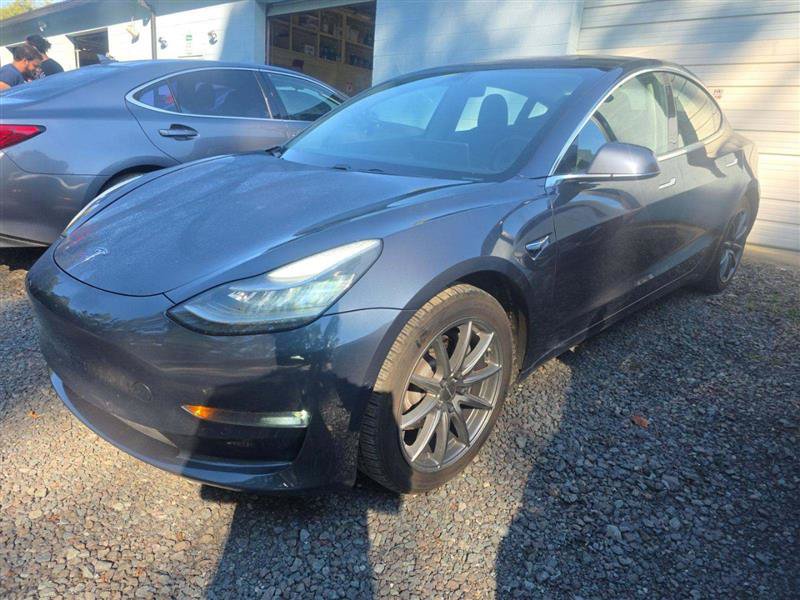 Used 2018 Tesla Model 3 Long Range AWD/4WD image 5