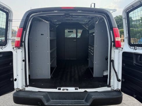 Used 2019 Chevrolet Express 2500 w/ Communications Package RWD image 14
