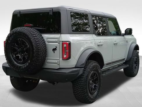 Certified 2021 Ford Bronco First Edition AWD/4WD image 3