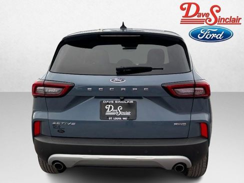 Used 2023 Ford Escape Active w/ Tech Pack #2 image 8