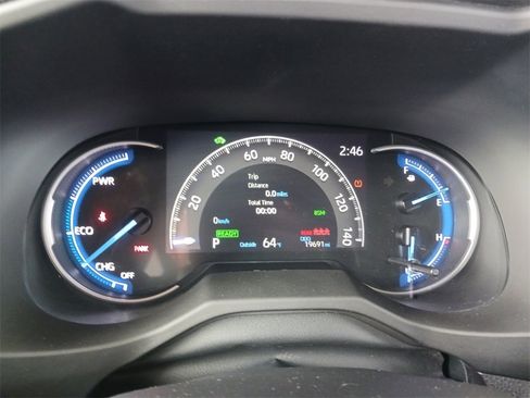 Used 2024 Toyota RAV4 XLE image 18