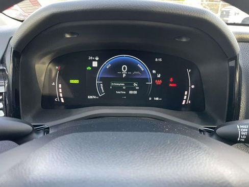 Used 2025 Toyota Camry LE image 37