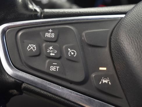 Used 2020 Chevrolet Equinox LT image 48