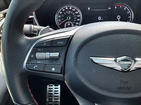 Used 2023 Genesis G70 2.0T w/ Sport Prestige Package image 16