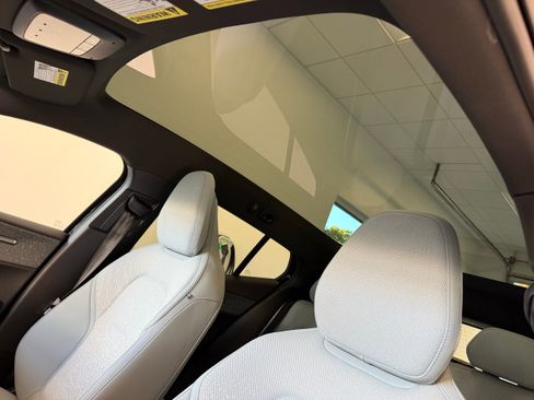 New 2026 Volvo EX30 Ultra w/ Climate Package AWD/4WD image 11