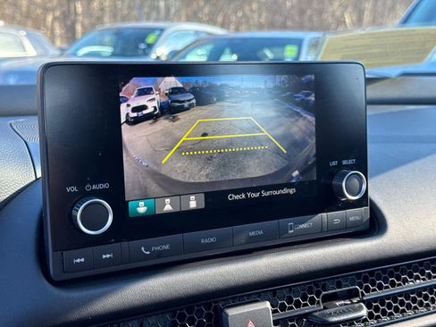 Certified 2025 Honda HR-V LX image 28