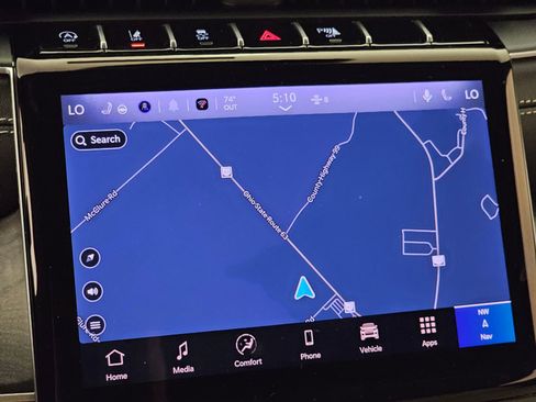 New 2025 Jeep Grand Cherokee Limited w/ Luxury Tech Group II image 22