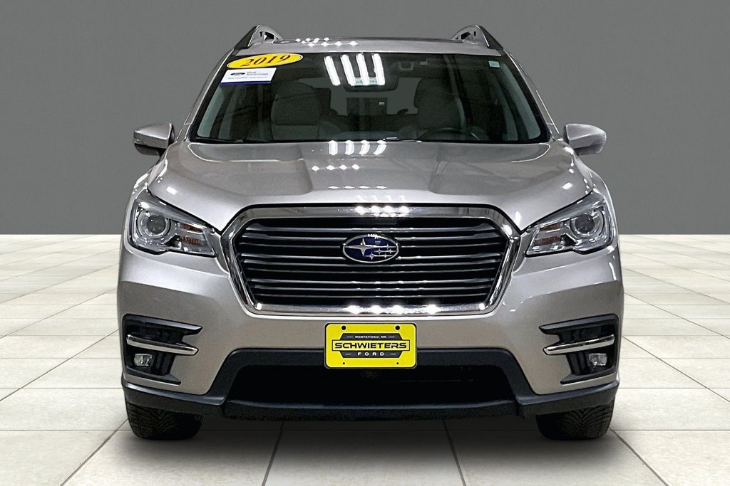 Used 2019 Subaru Ascent Limited w/ Popular Package #2 AWD/4WD image 3