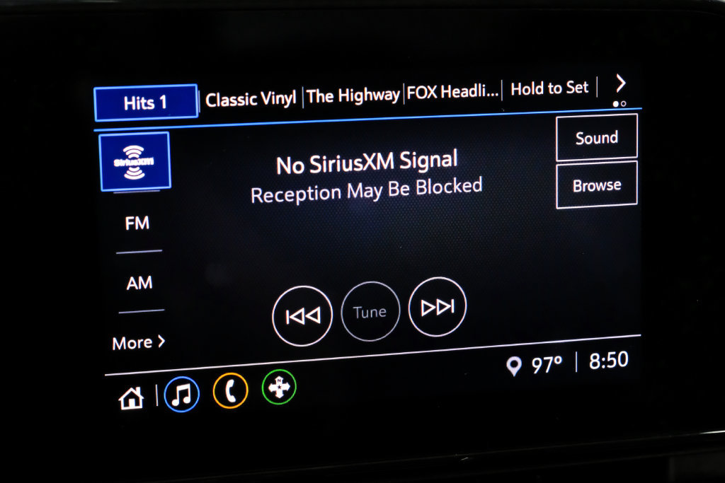 Used 2025 Chevrolet Trax LS w/ LS Convenience Package FWD image 27