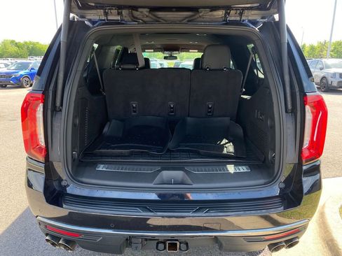 Used 2022 GMC Yukon XL AT4 AWD/4WD image 29