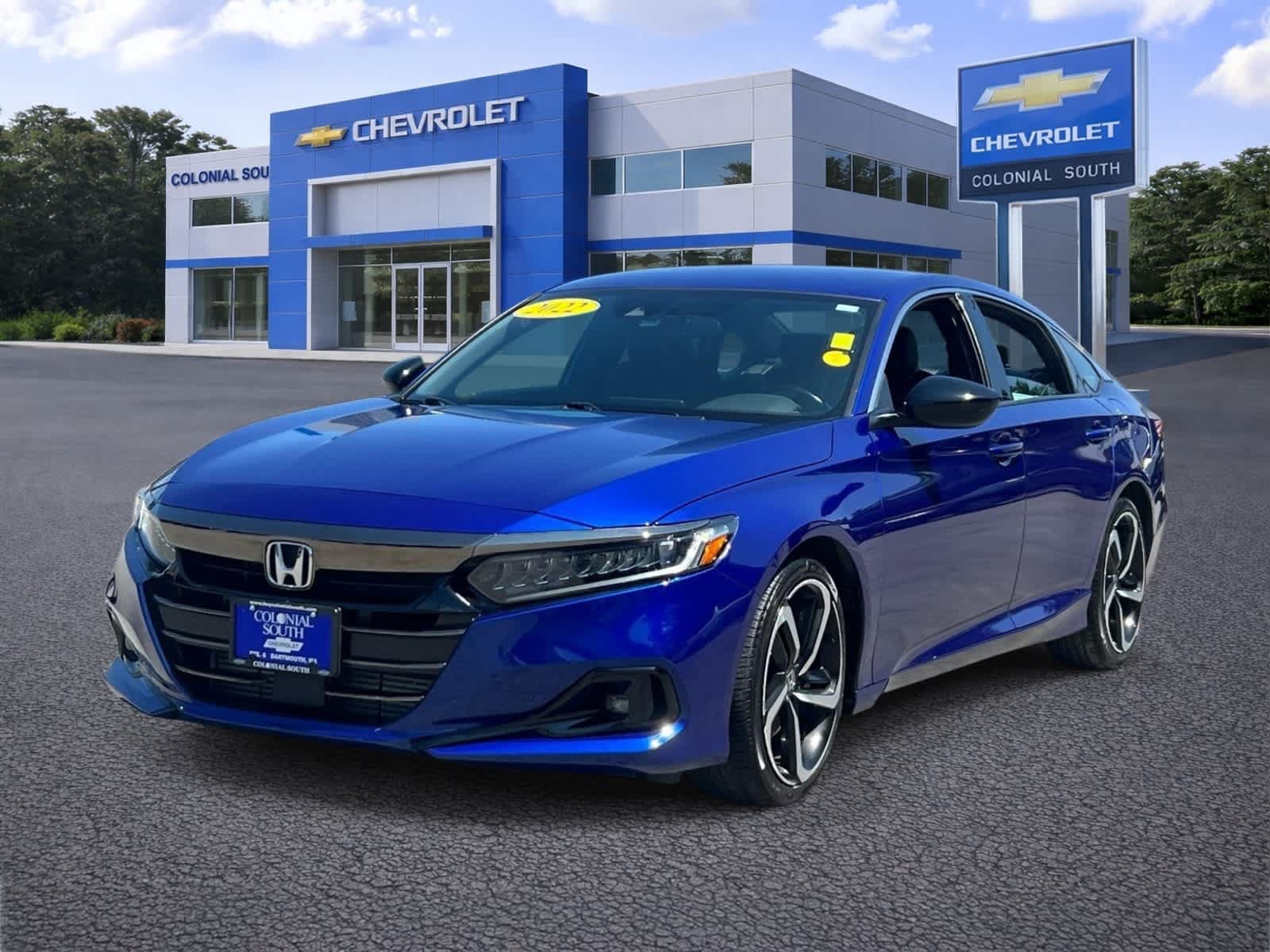 Used 2022 Honda Accord Sport image 2