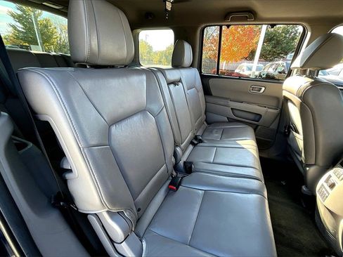 Used 2013 Honda Pilot Touring image 30