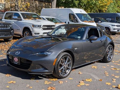 Used 2017 MAZDA MX-5 Miata RF Grand Touring image 8