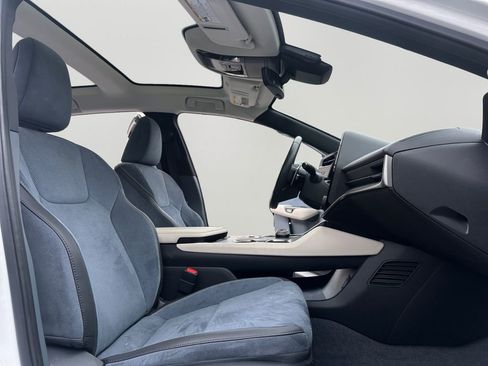 Used 2023 Lexus RZ 450e Premium w/ Accessory Package (2T) image 23