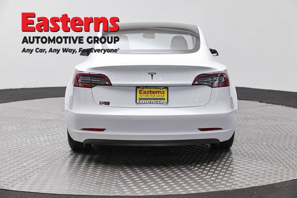 Used 2018 Tesla Model 3 Mid Range RWD image 8