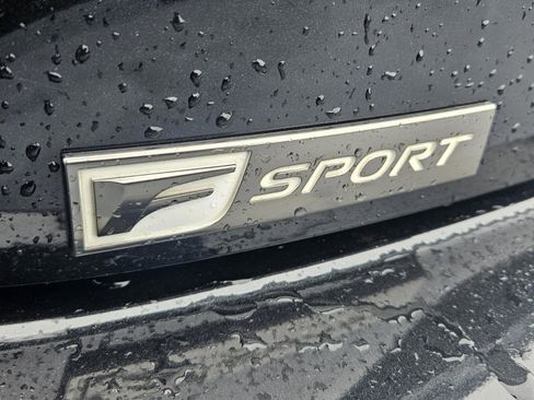 Used 2018 Lexus RC 350 RWD image 32