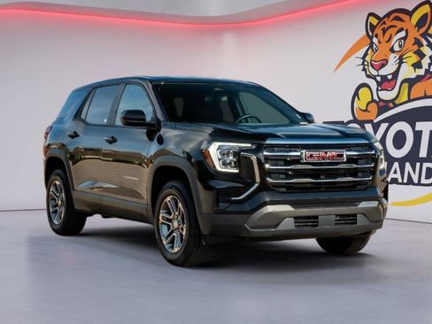 Used 2026 GMC Terrain Elevation FWD image 4