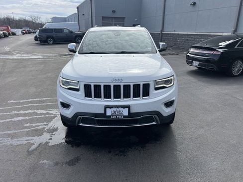 Used 2016 Jeep Grand Cherokee Limited w/ Luxury Group II image 2