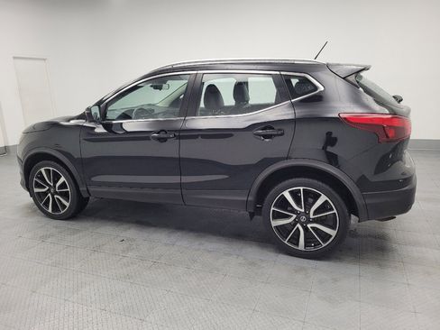 Used 2017 Nissan Rogue Sport SL w/ SL Premium Package image 2
