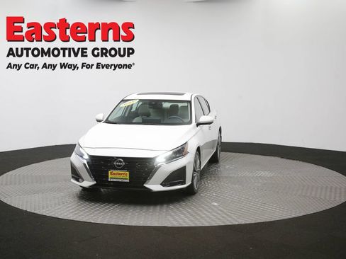 Used 2023 Nissan Altima 2.5 SL AWD/4WD image 54