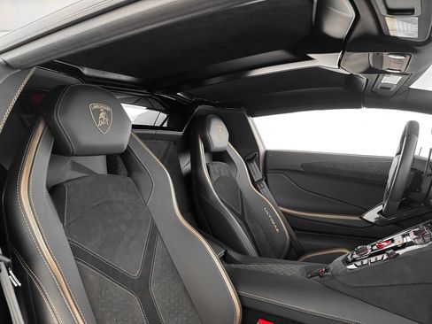 Used 2022 Lamborghini Aventador LP 780-4 Ultimae image 24