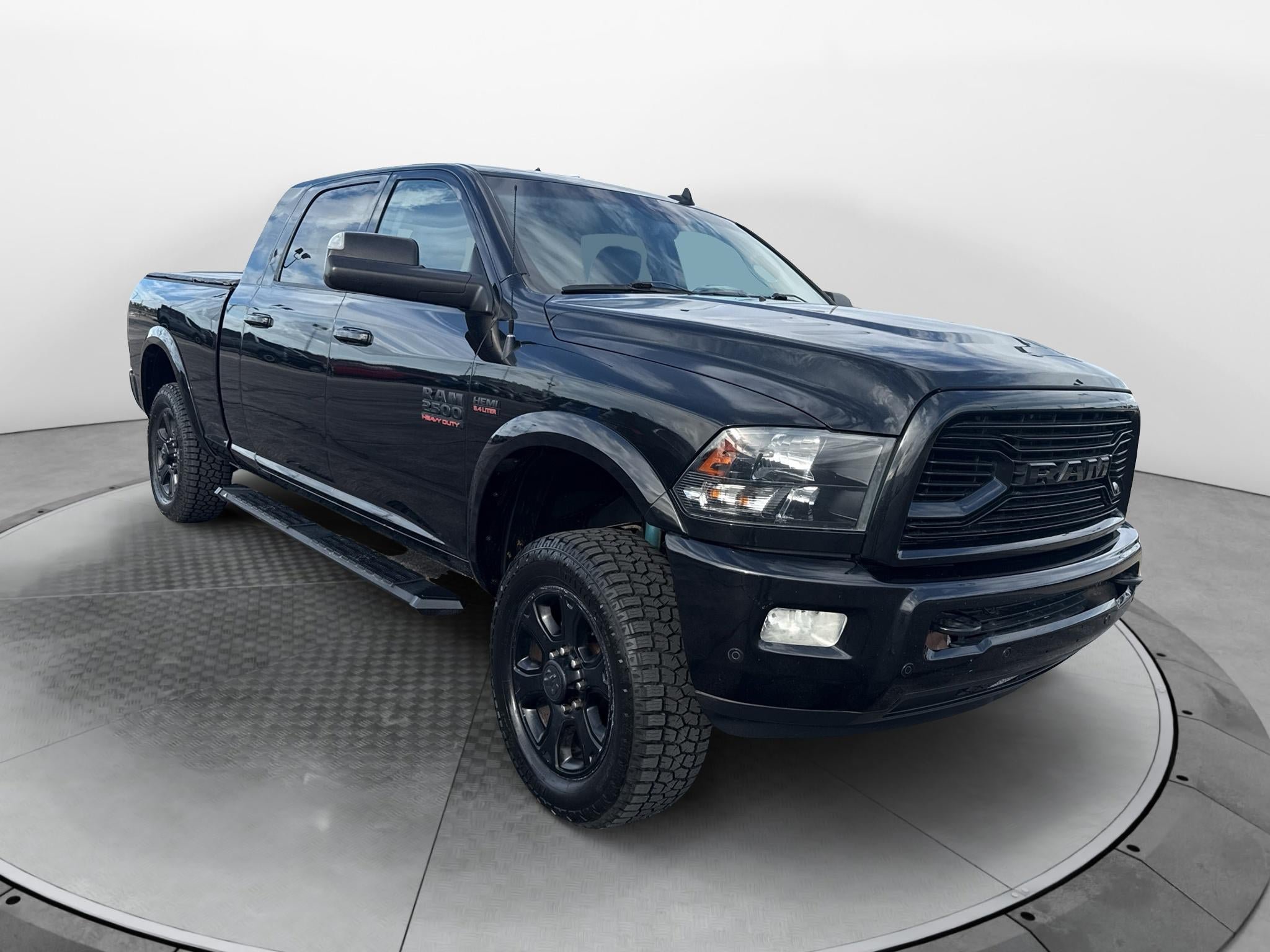 Used 2018 RAM 2500 Big Horn w/ Sport Appearance Group AWD/4WD image 7