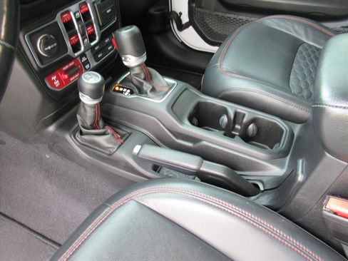 Used 2021 Jeep Wrangler Unlimited Rubicon image 18