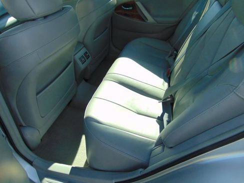 Used 2009 Toyota Camry XLE image 8
