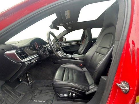 Used 2018 Porsche Panamera 4S image 13