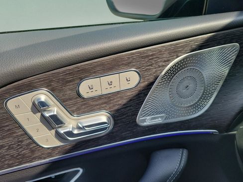 Certified 2026 Mercedes-Benz GLS 450 4MATIC image 42
