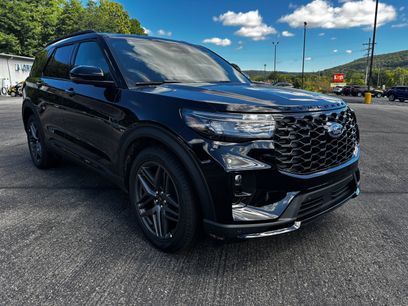 New 2026 Ford Explorer ST w/ Sun And Sound Package