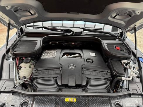 Certified 2023 Mercedes-Benz Maybach GLS 600 4MATIC image 29