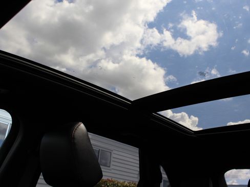 Used 2023 Ford Edge ST-Line image 42