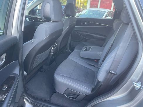 Used 2016 Kia Sorento AWD w/ LX Convenience Package image 27
