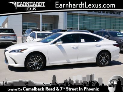 New 2025 Lexus ES 300h w/ Premium Package
