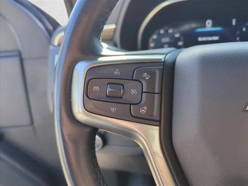 Used 2023 Chevrolet Tahoe Premier AWD/4WD image 17