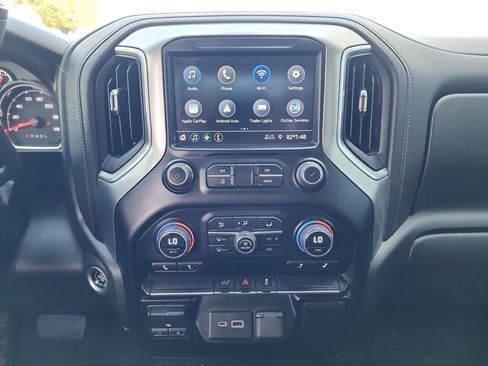 Used 2023 Chevrolet Silverado 2500 LT w/ Convenience Package image 18