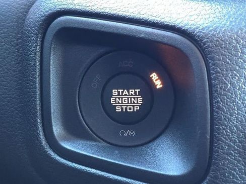 New 2026 Jeep Gladiator Sport image 18