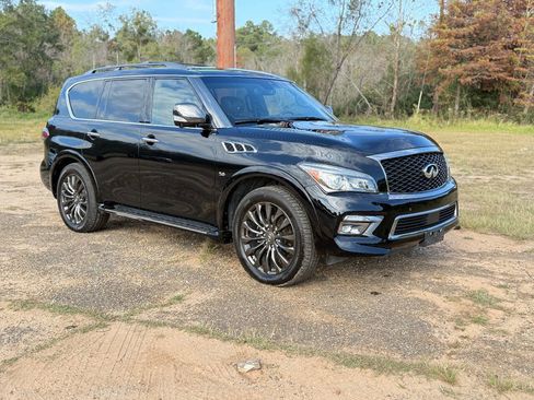 Used 2017 INFINITI QX80 Limited w/ All Season Package image 7