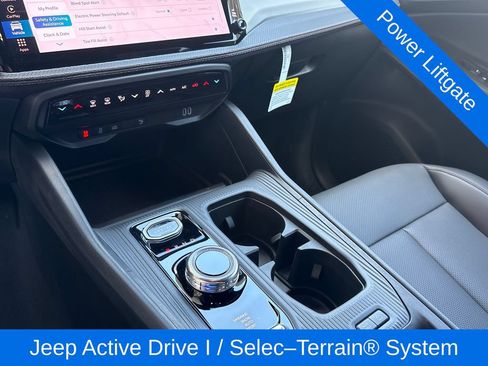New 2026 Jeep Cherokee Limited AWD/4WD image 14