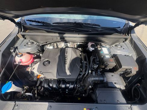 Used 2024 Kia Sorento S image 34