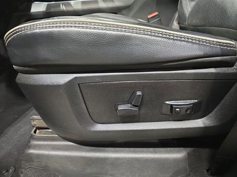 Used 2024 RAM 3500 Laramie w/ Night Edition image 30