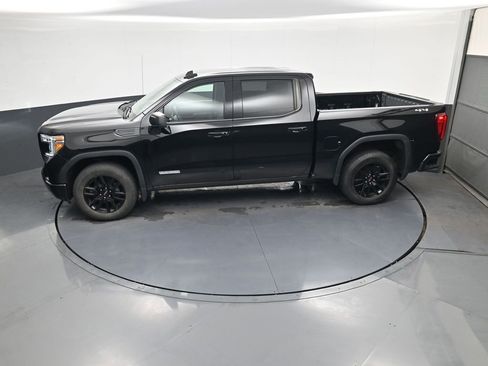 Used 2022 GMC Sierra 1500 Elevation image 30
