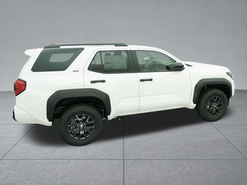 Used 2026 Toyota 4Runner SR5 AWD/4WD image 12